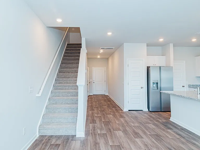 402 Tiliwa St — Photo 19