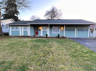 12820 SW Glenhaven St, Portland, OR 97225