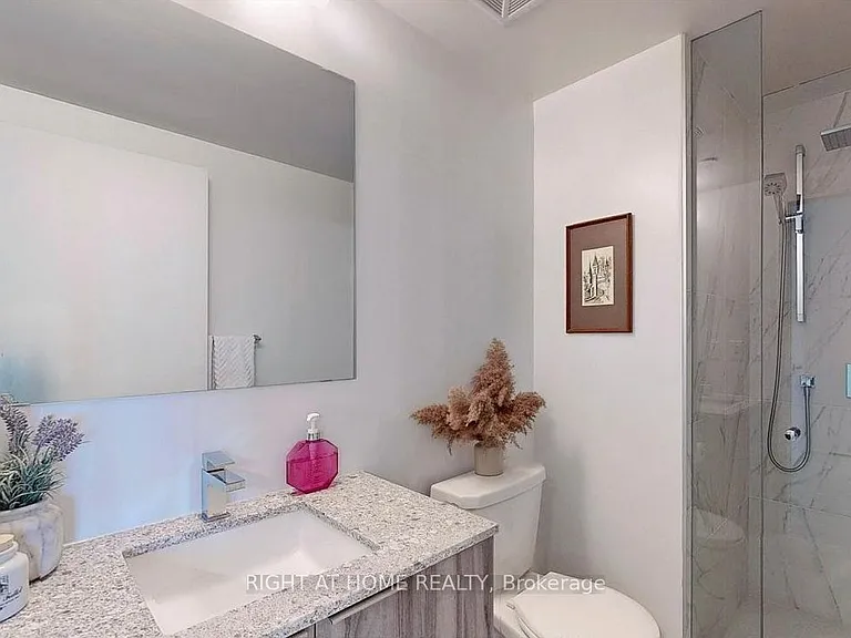 31 Tippett Rd #362 — Photo 14