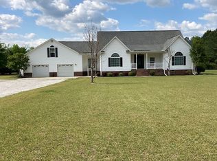 1713 Willow Point Rd, Effingham, SC 29541