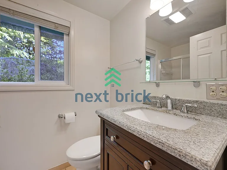 10435 SE 13th St — Photo 14