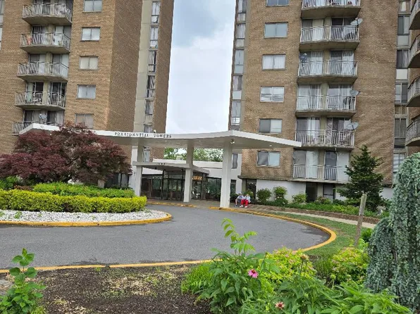 1836 Metzerott Rd APT 2019, Hyattsville, MD 20783