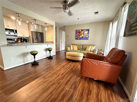 2nd image of 10216 Wolfe Manor Ct Unit 205