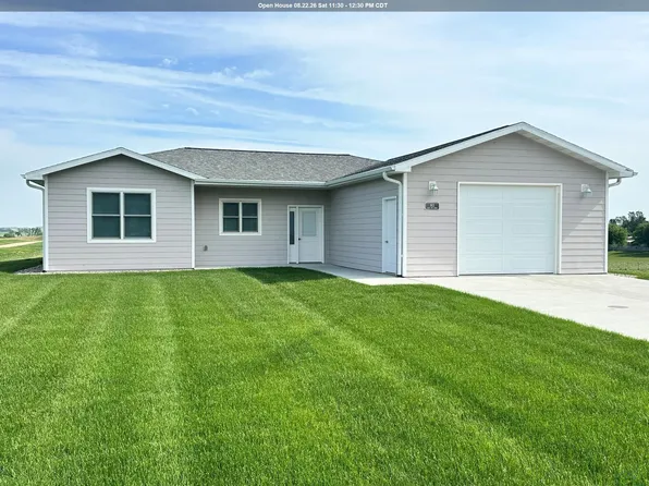 802 W 4th St, Laurel, NE 68745