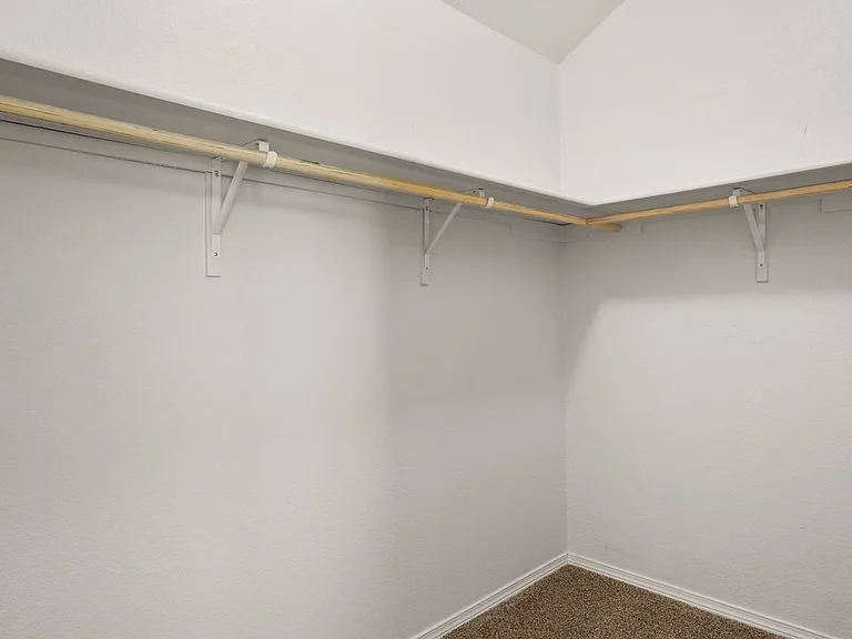 13833 Sky Harbor Ave — Photo 18