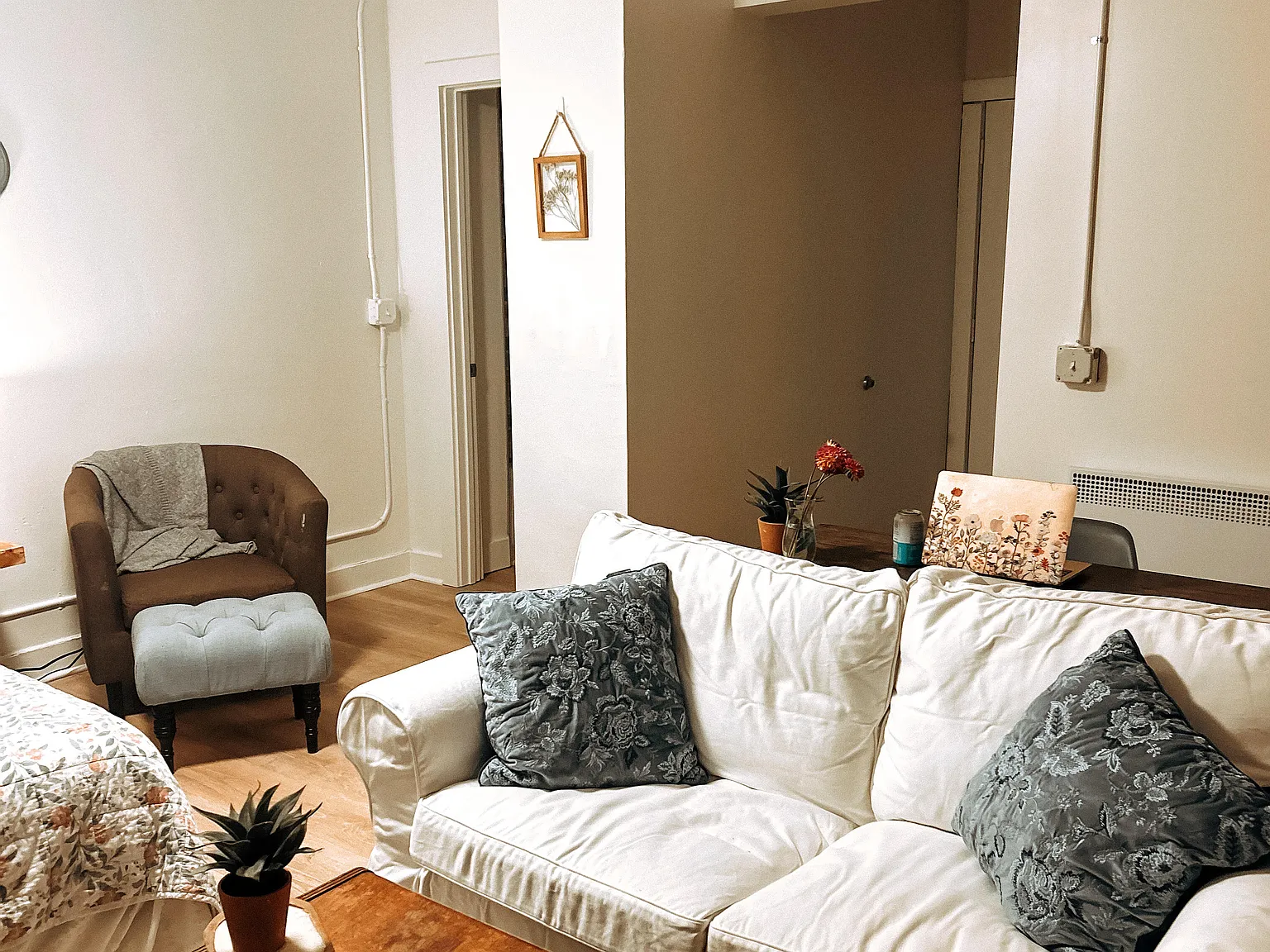 Studio, 400 sqft, $1,390 — Photo 4