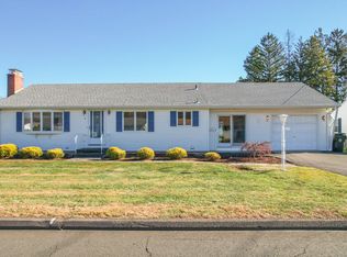 11 York Rd, Berlin, CT 06037