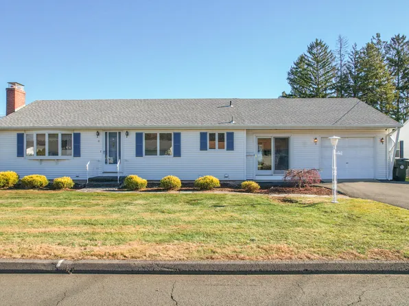 11 York Road, Berlin, CT 06037