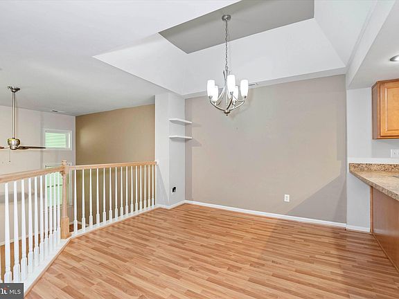 4th image of 5303 Diana Dr #182