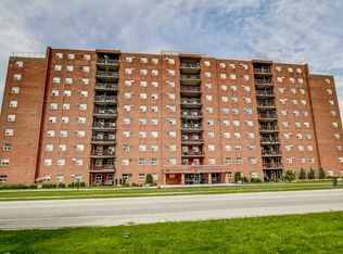 101 Robson Rd #408, Leamington, ON N8H4R6