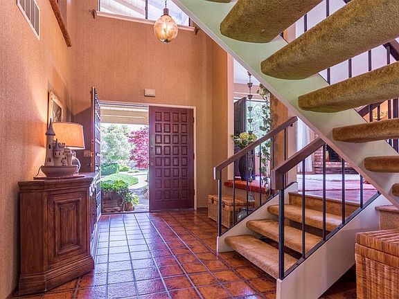 4th image of 6587 Alta Paseo Ct