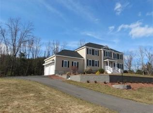 36 Myles Ln, Shirley, MA 01464