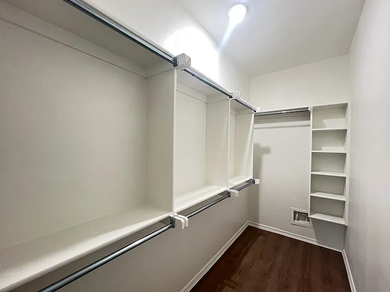 10622 SW 17th Ct — Photo 12