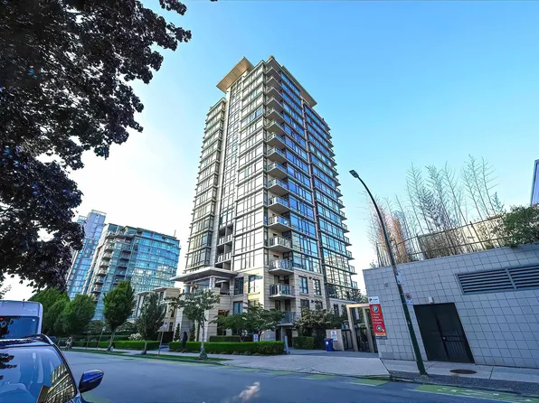 1863 Alberni St #301, Vancouver, BC V6G 3H8