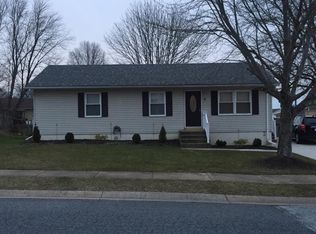 11 Harkfort Rd, Newark, DE 19702
