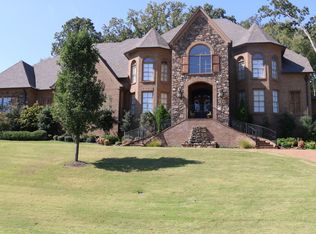 285 Grove Park Dr, Piperton, TN 38017