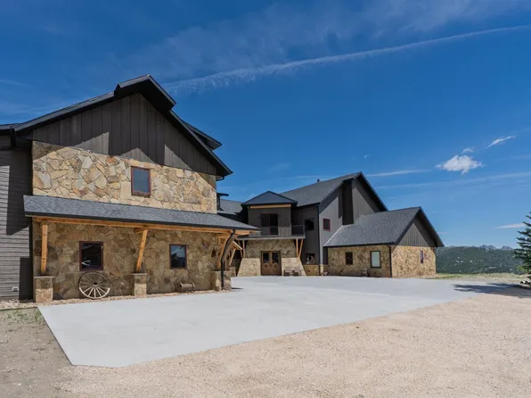 12322 Bonanza Rd, Custer, SD 57730