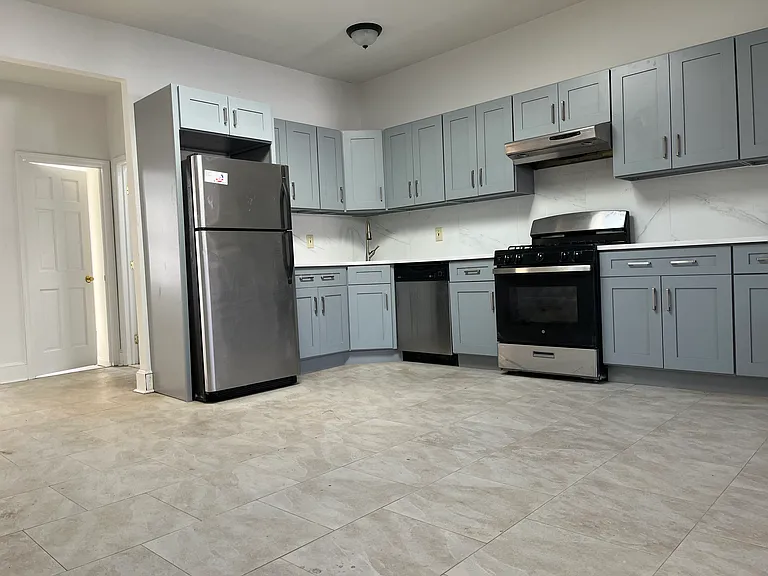 214 Hillside Ave — Photo 7