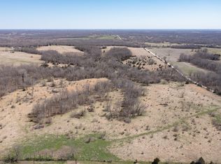 Pat Rd, Keytesville, MO 65261