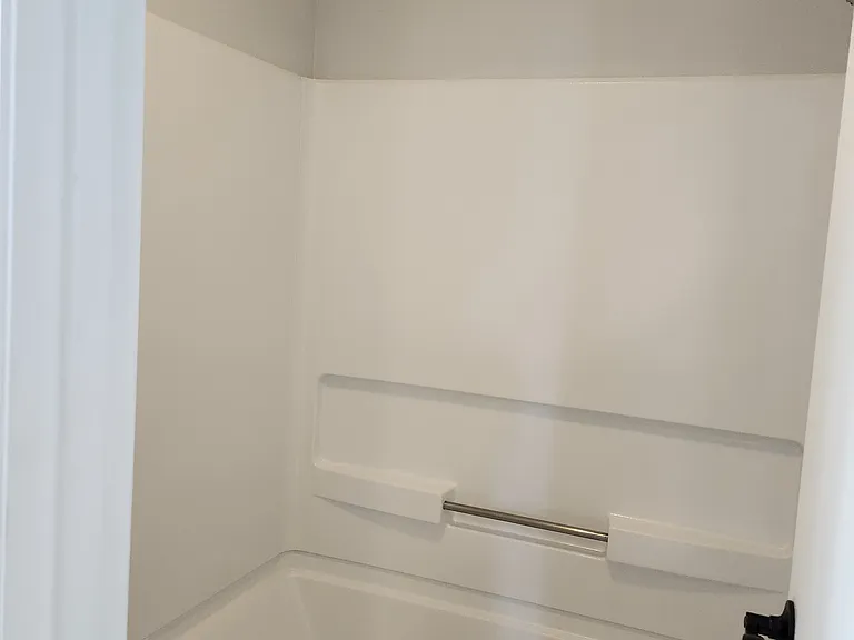 2565 Grassy Point Dr #107 — Photo 9