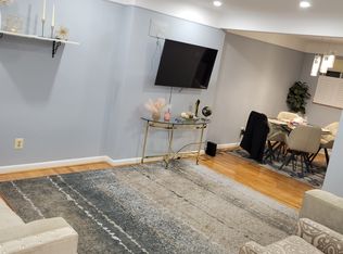 9931 Middlebelt Rd, Livonia, MI 48150