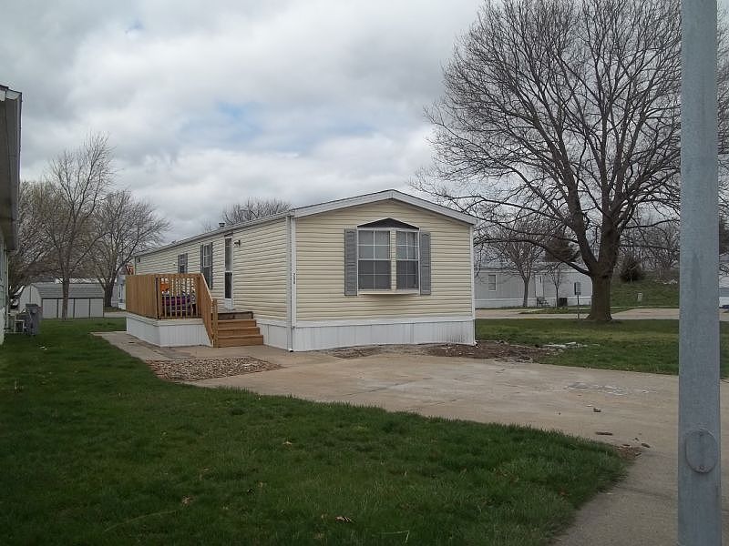 1st image of 11914 N Walrond Ave