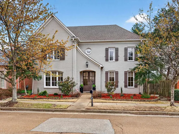 1944 Laurel Ln, Collierville, TN 38017