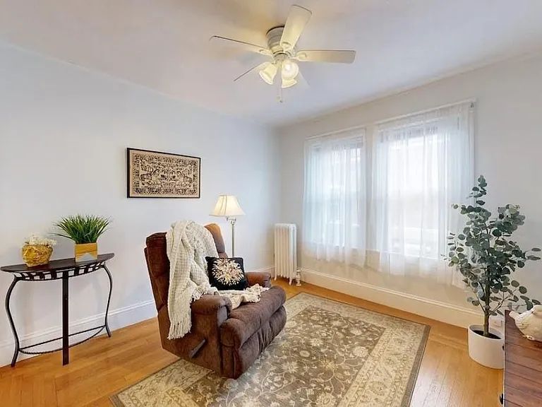 31 Blodgett Ave — Photo 14