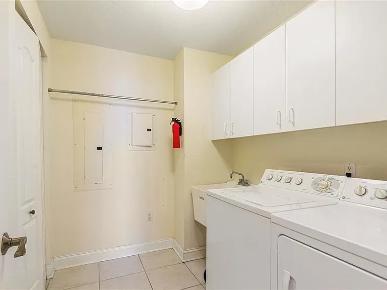 1200 Gulf Blvd #1002 — Photo 27
