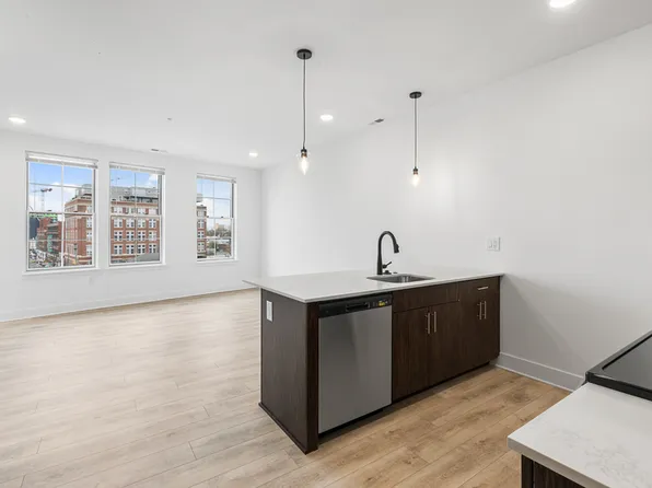943 Washington Ave, Philadelphia, PA