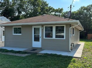 9907 Erie Dr, Saint Louis, MO 63125