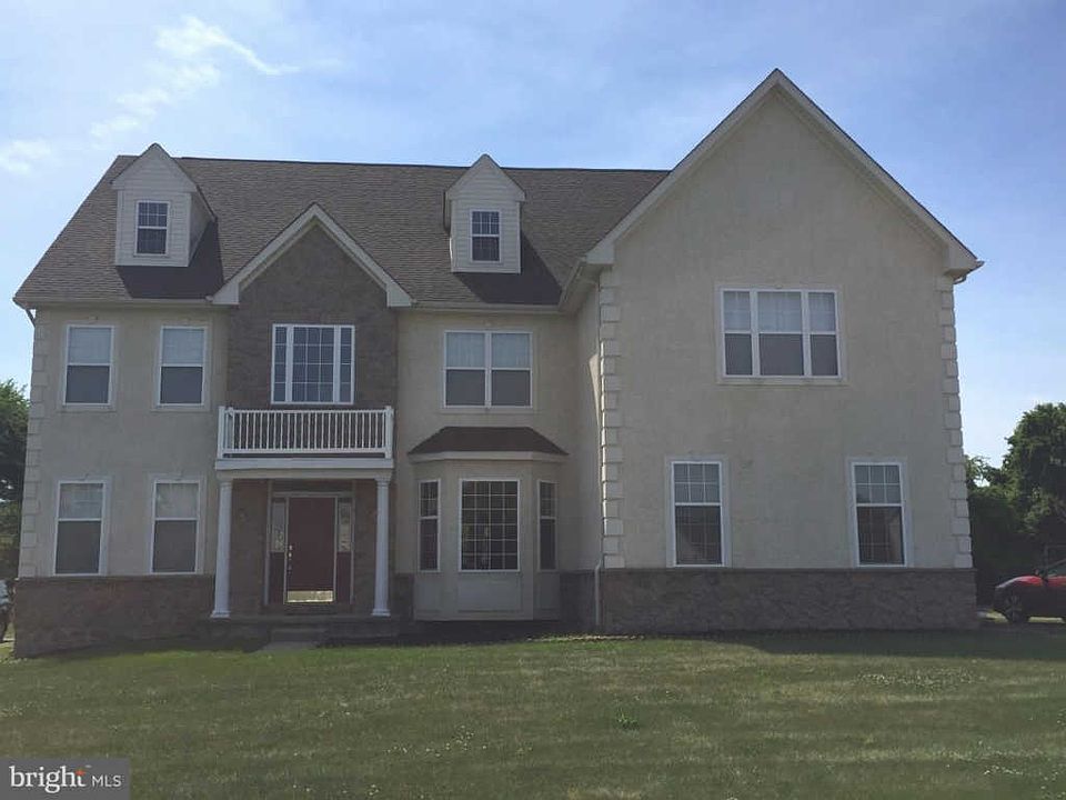 1st image of 178 Portside Ct