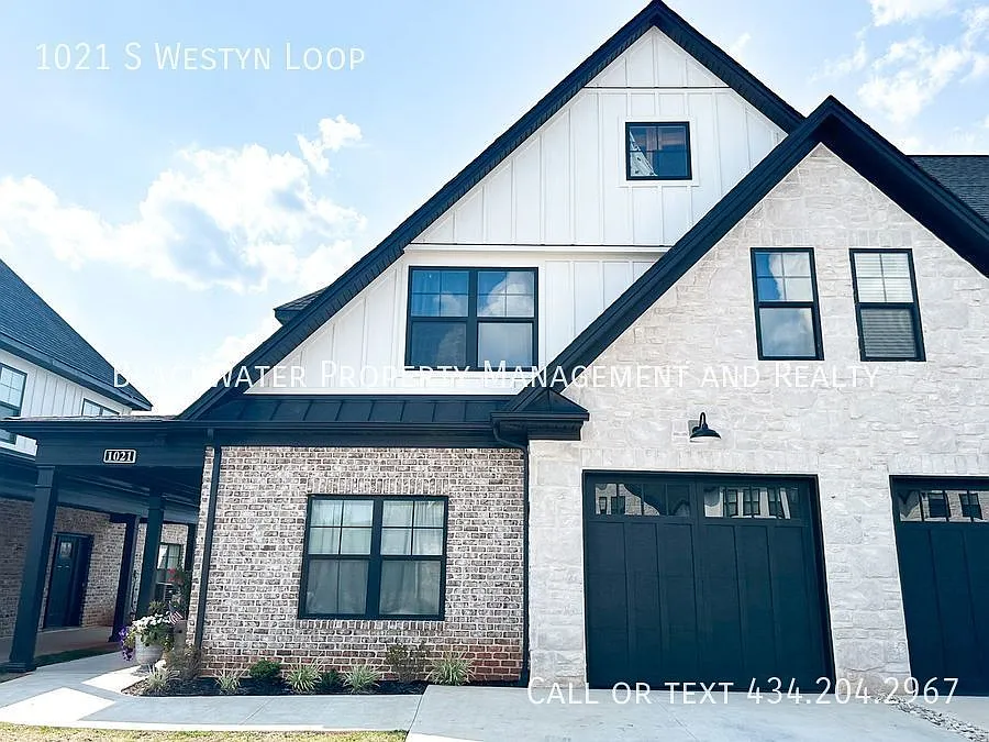 1021 S Westyn Loop