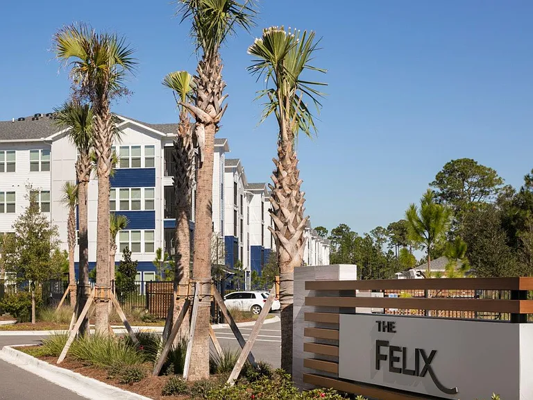 The Felix — Photo 47
