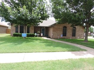 5337 Long Leaf Dr, Wichita Falls, TX 76310