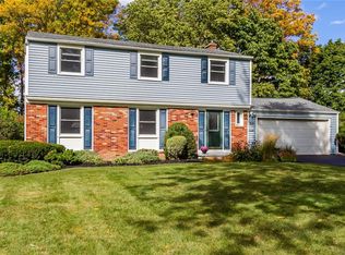 55 Crandon Way, Rochester, NY 14618