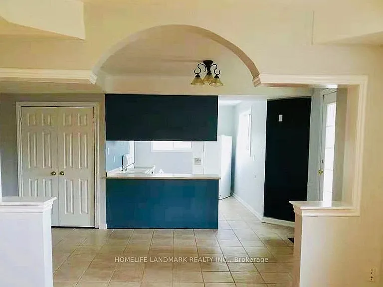 163 Pringle Dr #LOWER — Photo 8