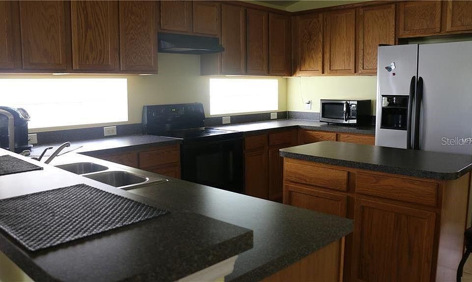 2nd image of 14313 Sapphire Bay Cir