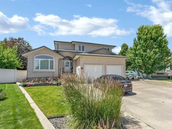 91 NE Sage Close SE, Medicine Hat, AB T1B 4H7