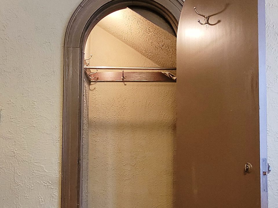 Living Room Closet