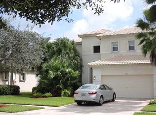 1051 NW 167th Ave, Pembroke Pines, FL 33028