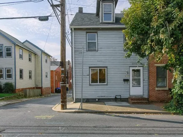 1318 Penn St, Harrisburg, PA 17102