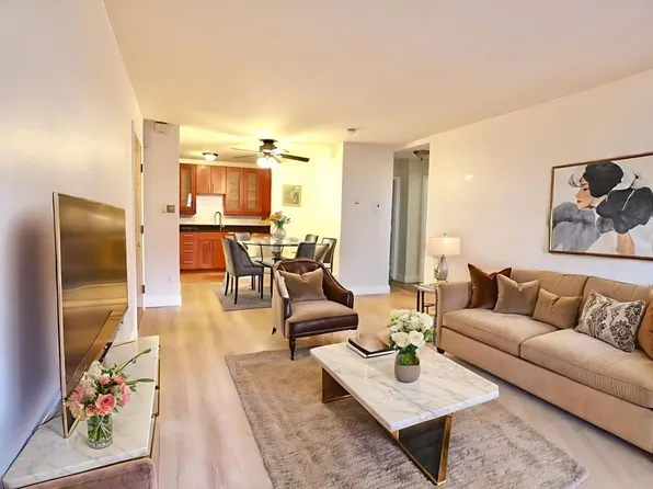 2 Larose Pl APT 6, Brighton, MA 02135