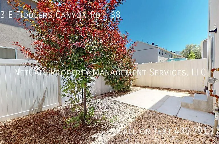 173 E Fiddlers Canyon Rd #38 — Photo 30