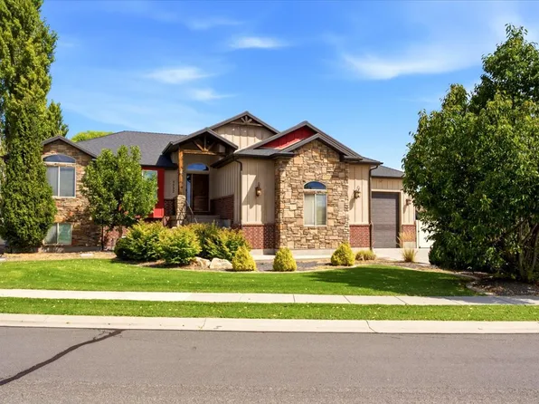 5532 W 5725 S, Hooper, UT 84315