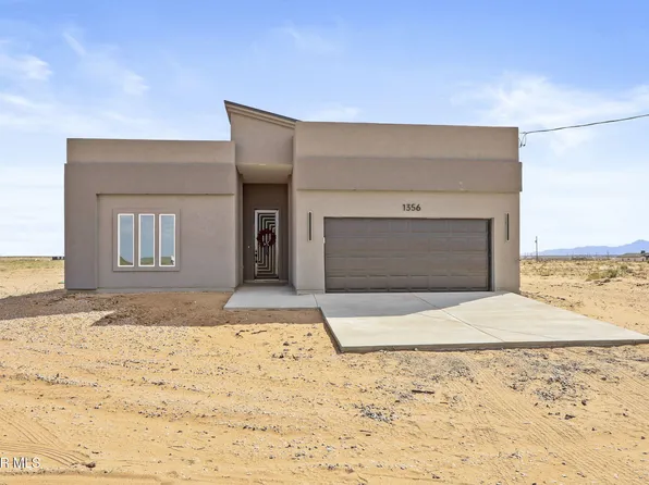 1356 Thar Desert Dr, Chaparral, NM 88081