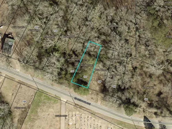 137 Edgewood Ave, Lagrange, GA 30241