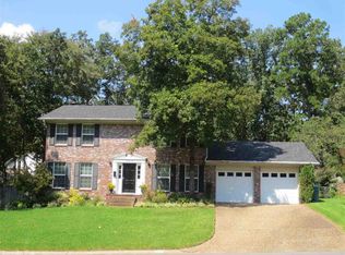 1610 Breckenridge Dr, Little Rock, AR 72227