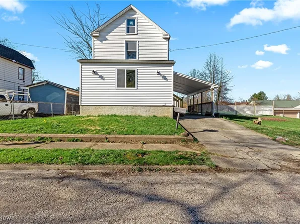 2424 Wilcox St, Youngstown, OH 44509