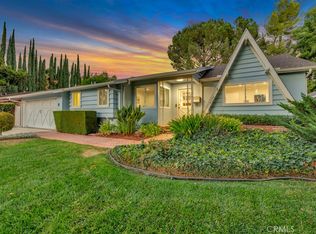 8350 Capistrano Ave, Canoga Park, CA 91304